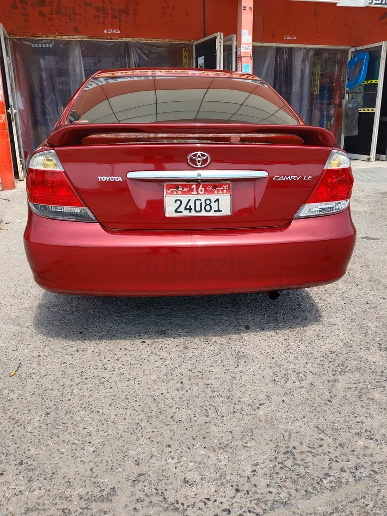 Toyota camry 2005 clean inside and outside63412310318595112