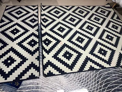 Urgent sale, IKEA Stylish Black  White Geometric Area Rug set for Sale