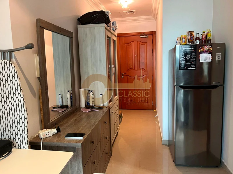 Elegant 1Bed | Close to Metro | Prime Location64037277888643114