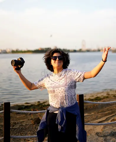 Freelance Female Photographer  Videographer