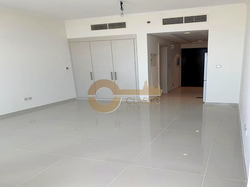 ستوديو أنيق | طابق عالٍ | إطلالة جيدة على المجتمع السكني63973582045953110