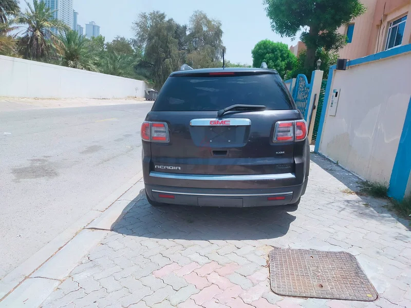 GMC63398498728706111
