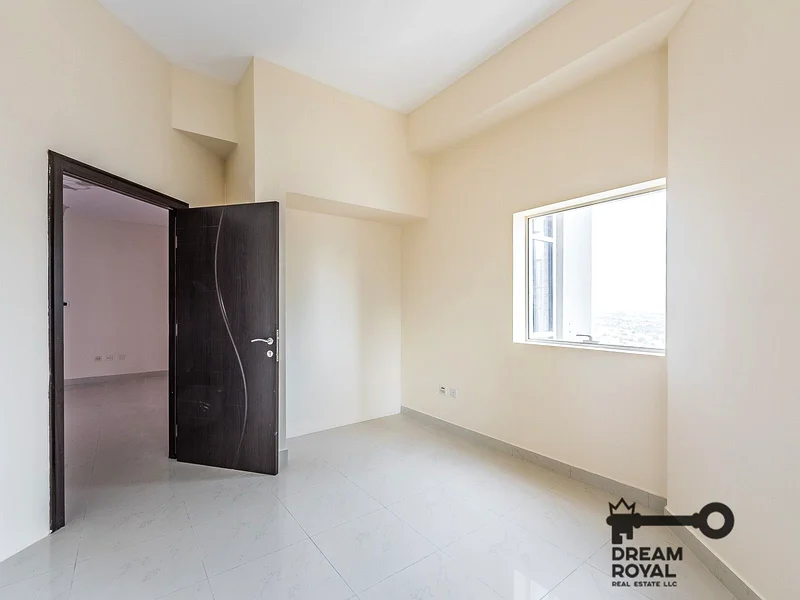 موقع متميز | مؤجر | JLT كلاستر Q63987979044354112