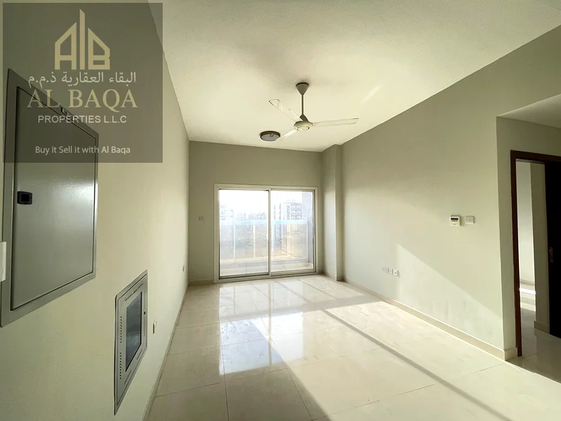 Specious 1 BHK For Rent | Easy Access to E311 | Behind China Mall63240107720321118