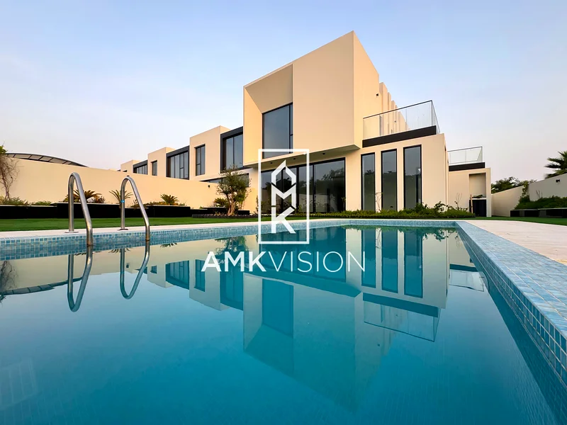 Exclusive Freehold Villa | Private Pool | Golf & Lagoon View | Designer Finishes63879744710914110