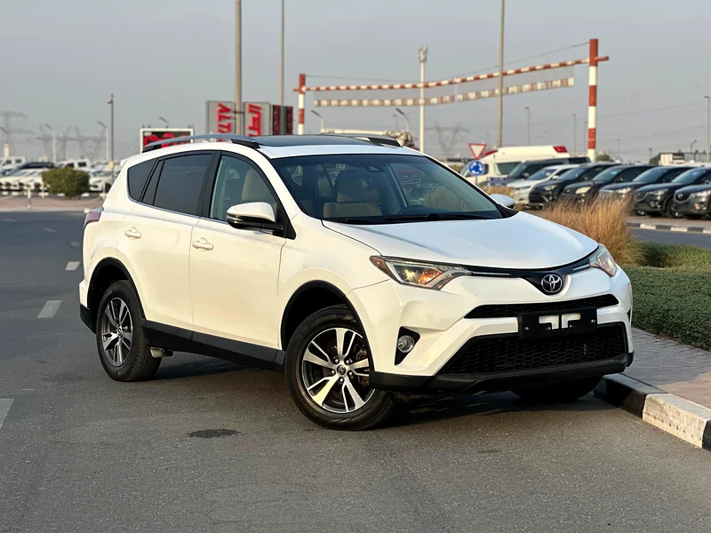 Toyota Rav4 XLE 4WD* 2018 - SUNROOF  FULLOPTION63401306125059112