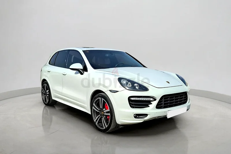 2014 Porsche Cayenne Gts 4.8L | GCC Specifications63399908849026111