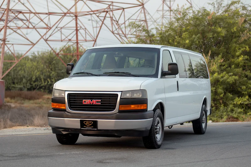 2019 | GMC Savana | 15-Seater Passenger Van | GCC Specs | Automatic | Ref#G3230163398498620418119