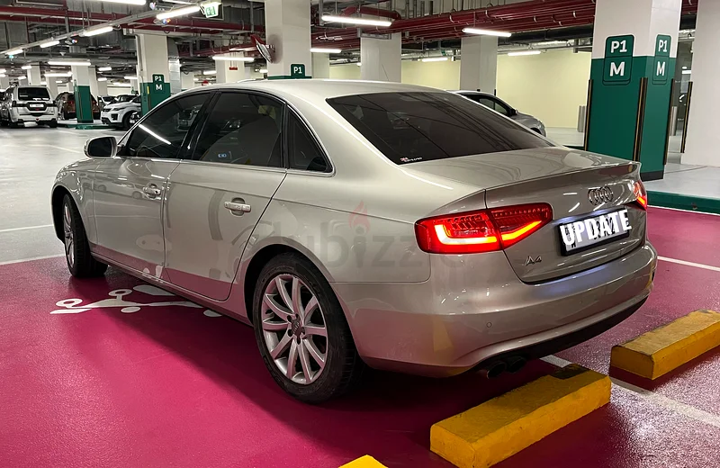 Audi A4 2L GCC63398611026051114
