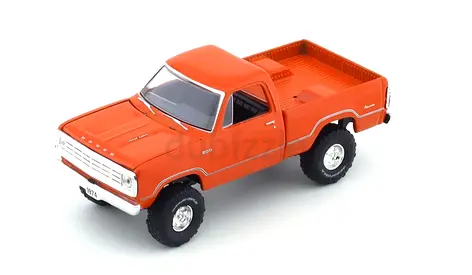 M2 Machine Dodge Power Wagon 1974