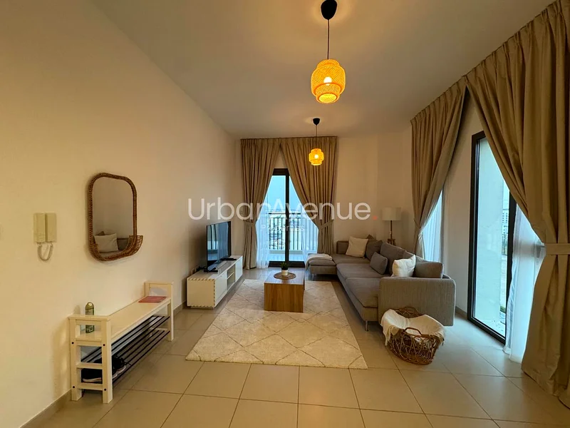 وحدة الزاوية | مؤجرة | مفروشة حديثًا63951692247170110