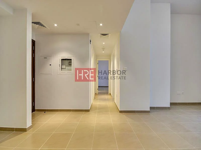 Modern Apartment | Prime Location | Large Layout63951137781505114