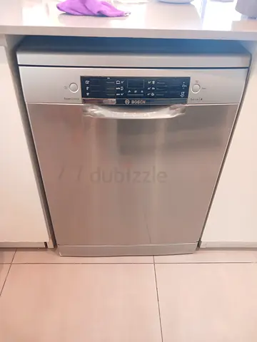 Bosch series 4 latest model Dishwasher Good Condition