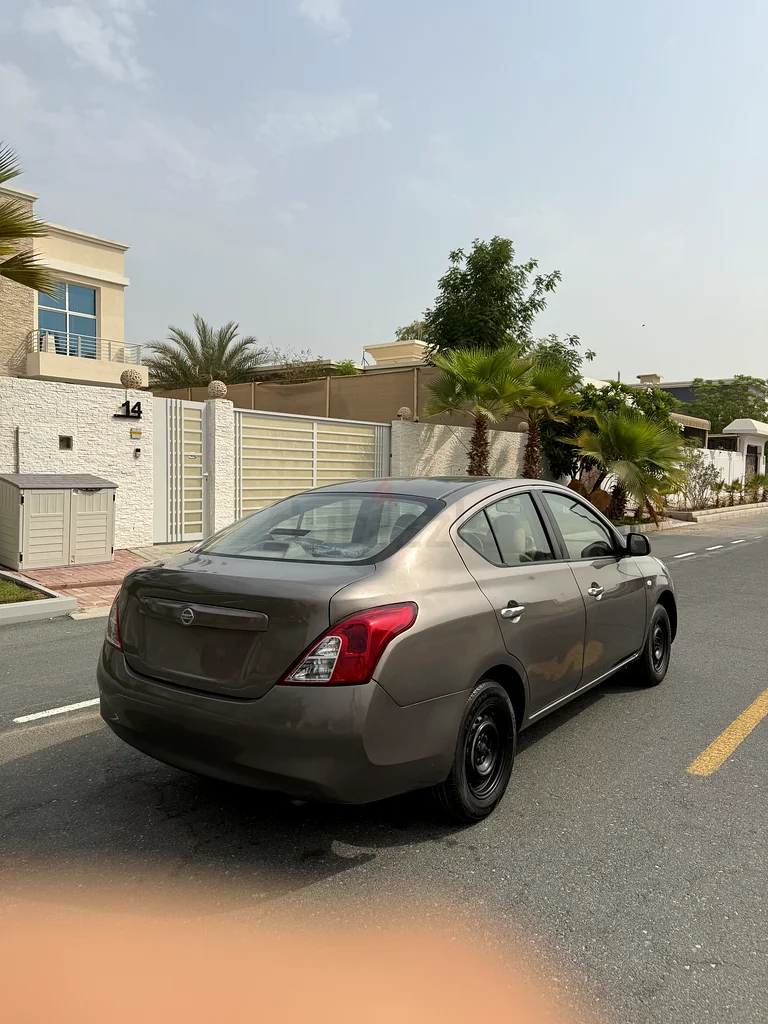 Nissan Sunny 2014 for sale in Dubai63227257861505111