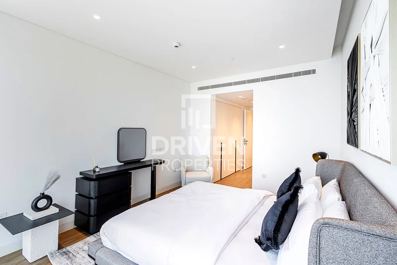 Amazing Views | Vacant | Fully Furnished63988682821250114
