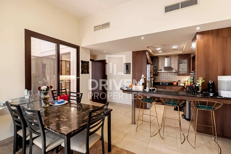 Modern and Spacious Layout | Community View63926180458498114