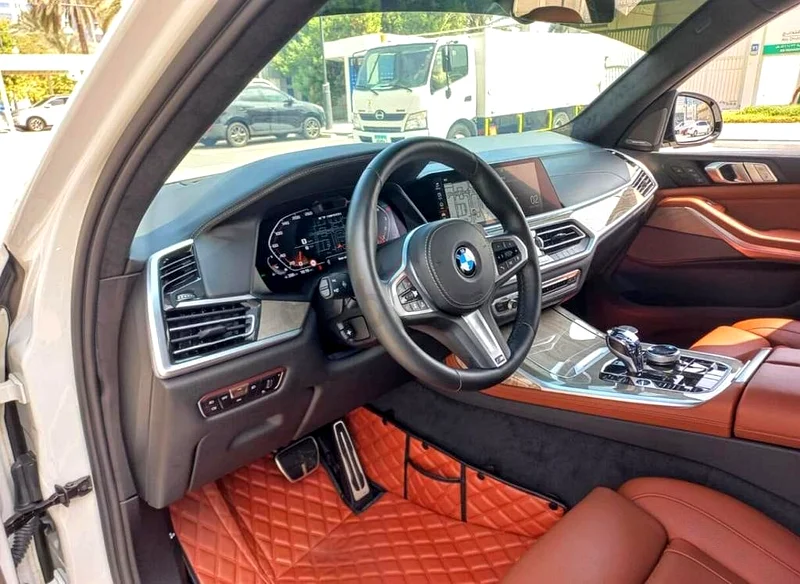 بي إم دبليو X7 M50i 2022 – سيارة دفعٍ رباعي فاخرة فائقة  
حالة ممتازة | ضمان + صيانة حتى عام 202863406332278018113