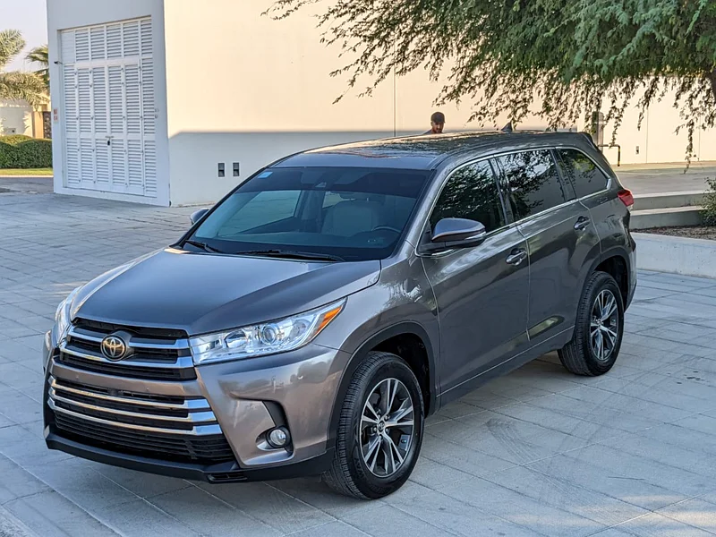 Toyota Highlander 2018 US Specs Very Clean Condition Low KM Car Perfect For Family63437614816259114