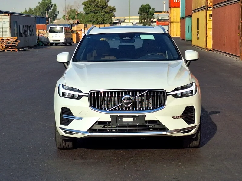 2025 VOLVO XC60 B5 CORE 2WD63398487372162111