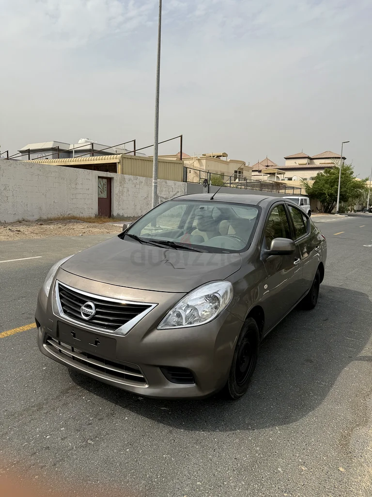Nissan Sunny 2014 for sale in Dubai63227257861505112