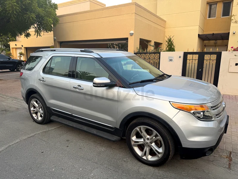 2015 Ford Explorer Limited in great condition63399888694530112