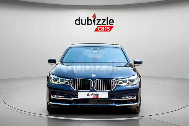 1575 درهم/شهريًا | سيارة BMW سلسلة 7 من عام 2017 | مواصفات خليجية | رقم المرجع #35003463411931129857111