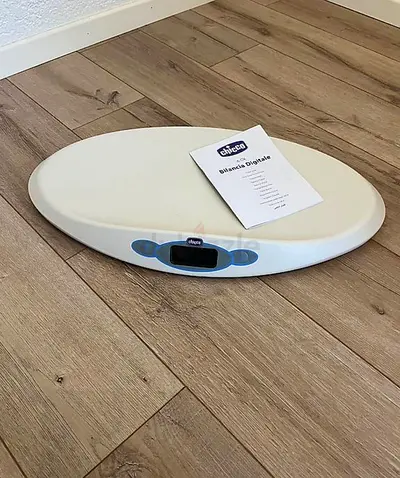 Chicco baby scale