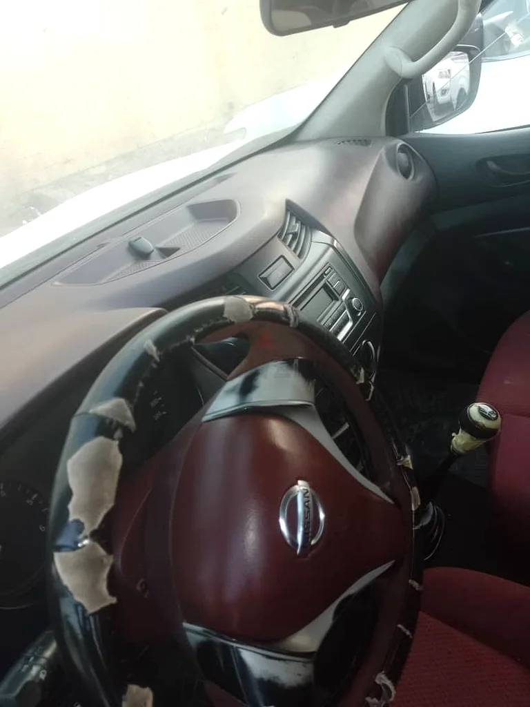 Nissan Navara 201763399959105539113