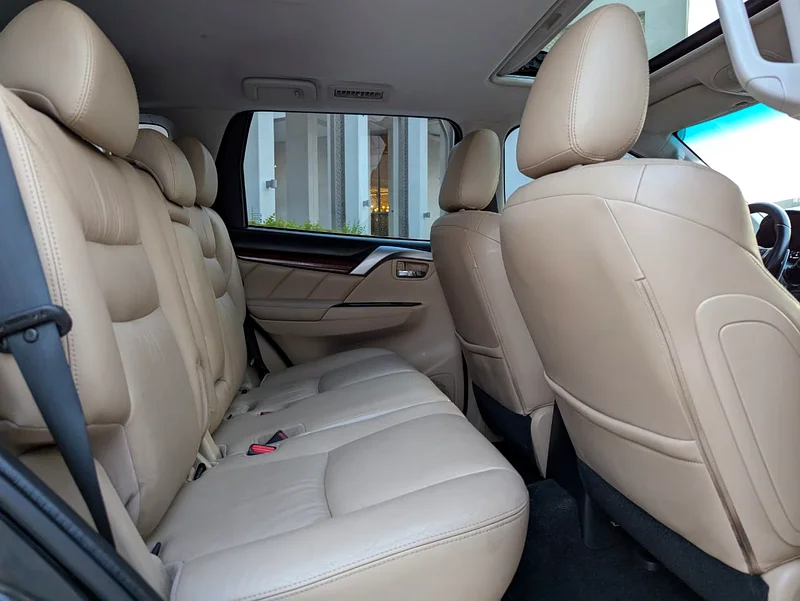 MITSUBISHI MONTERO SPORT 2017 GLS 4WD TOP LINE FULL OPTION GCC IN EXCELLENT CONDITION63398582280193113