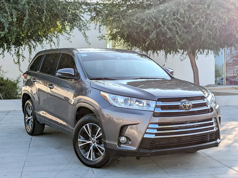 Toyota Highlander 2018 US Specs Very Clean Condition Low KM Car Perfect For Family63437614816259112