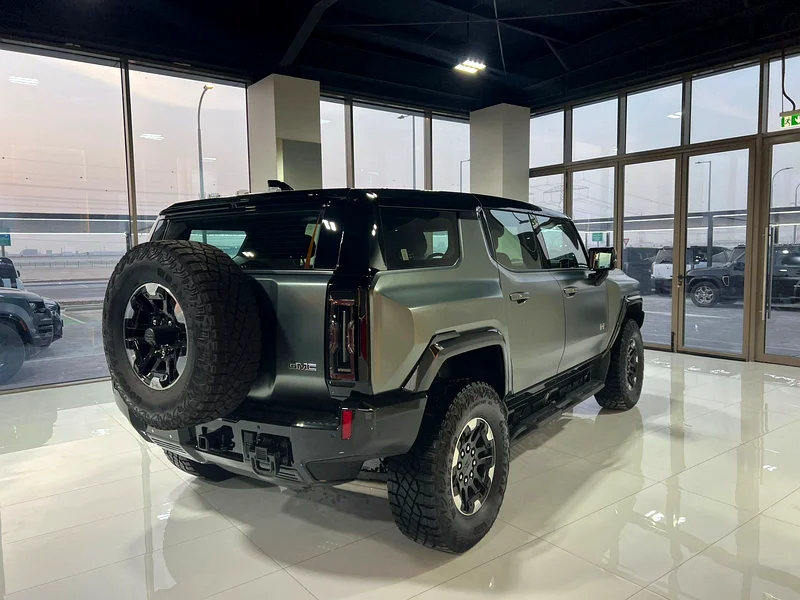 HUMMER SUV EDITION ONE 830 HP63407355396866112