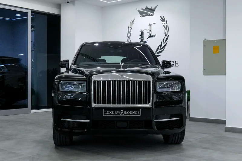 Rolls-Royce Cullinan 202463398531992705111