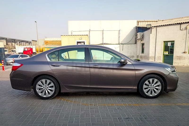 1021 درهم شهريًا | هوندا أكورد LX 2015 | مواصفات دول مجلس التعاون الخليجي | رقم المرجع 35091863398545354753113