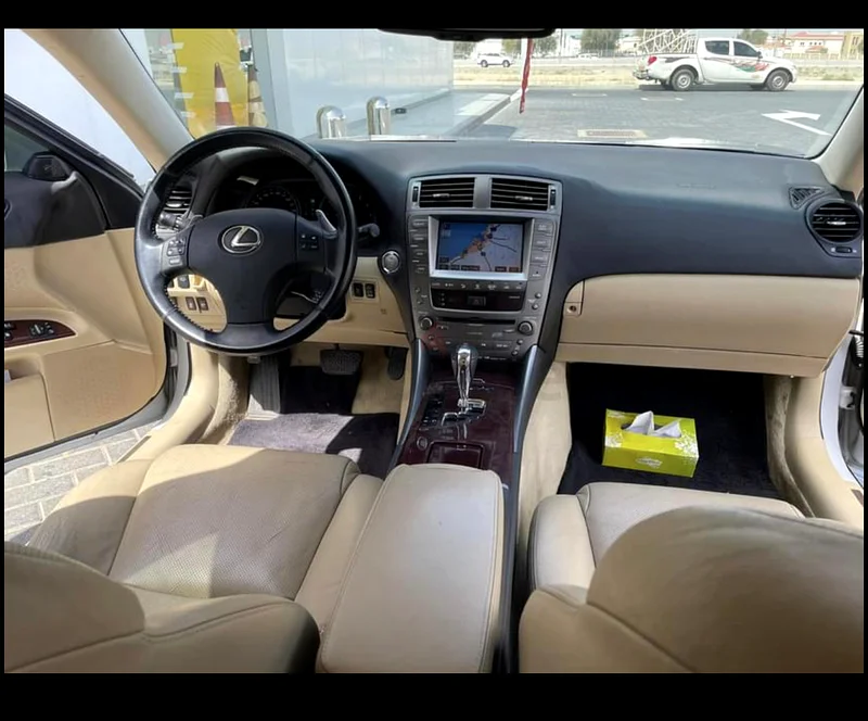 Lexus IS300 GCC63398639987586113