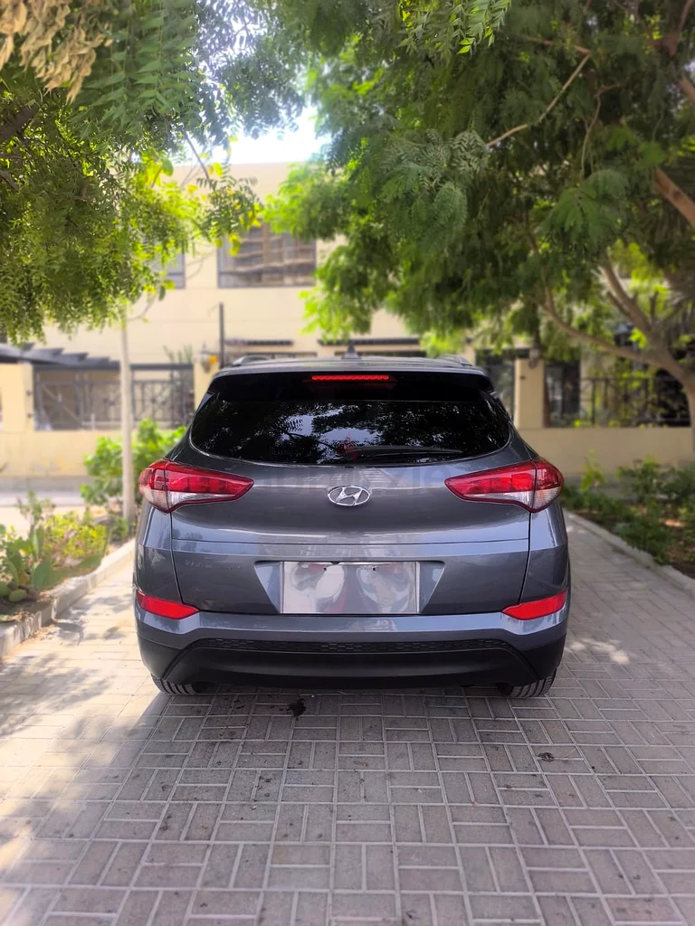 Hyundai Tucson 201863407354032515112