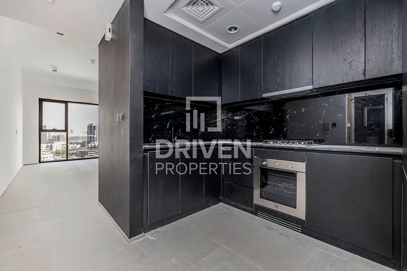 Ready to Move in | High-End Unit | Community View63788965005057114