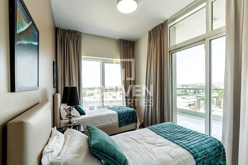 Greenery View | Stunning Layout | Tenanted64005978956545112