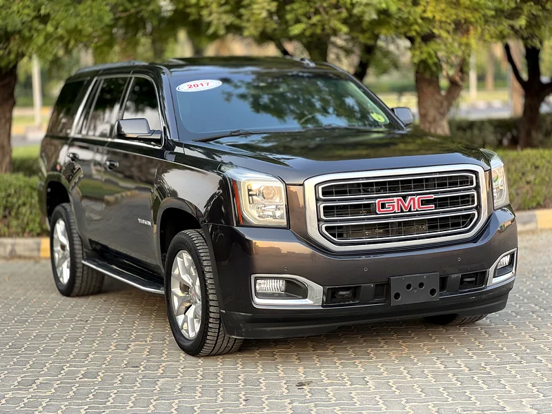 GMC Yukon SLT V8 5.3L 2017 Gulf model, full option, agency condition, two agency keys63398501992961113