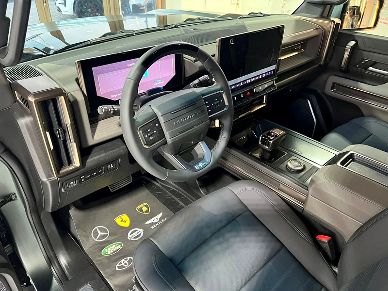 HUMMER SUV EDITION ONE 830 HP63407355396866114