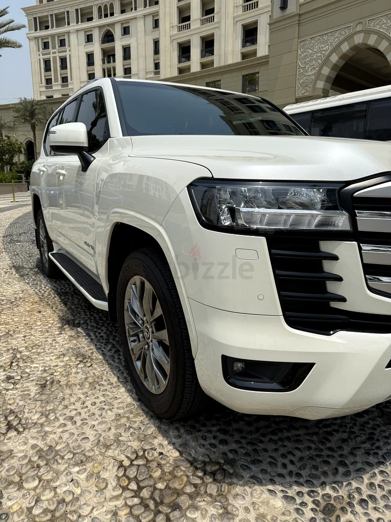Toyota Land Cruiser GXR63421144938754113