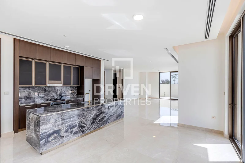Will be Landscaped | Prime Location | Luxurious64042693083394112