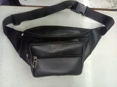 Stylish Black Leather waist Bag /Pouch /wallet Accsories