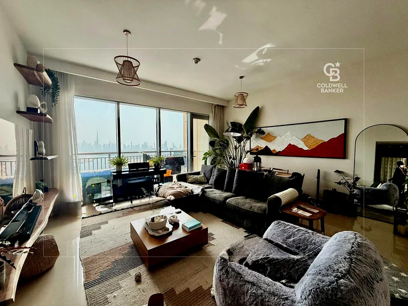Sea and Skyline Views | High Floor | Exclusive64026744067843113