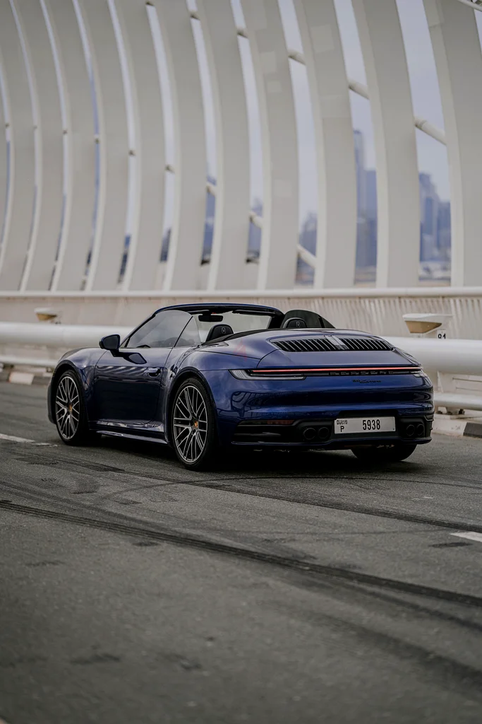 Porsche 911 Carrera Cabriolet / good condition63406916718465111