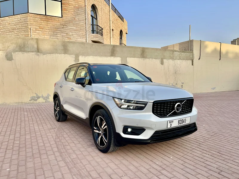 Volvo XC40 GCC R Design Very low KM Fully Loaded Full Service History ,Free Accident, Original Paint63398480919169118