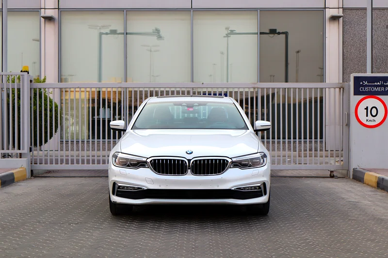 BMW 5-Series 530i Luxury Line Model 2018 - GCC Specifications - Original Paint - Agency checks63228279468290112