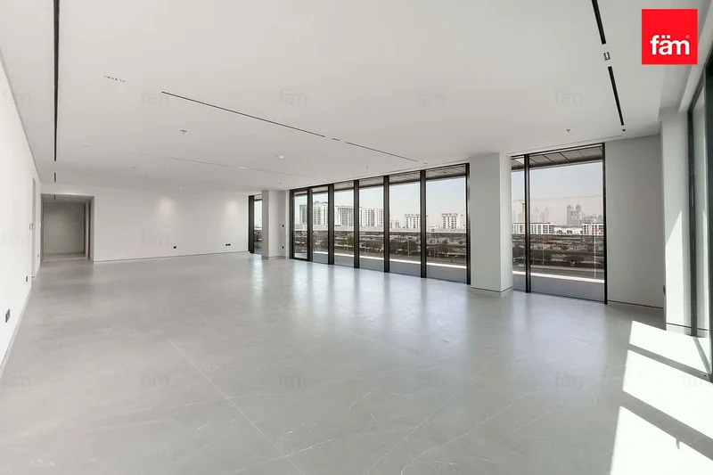 بنتهاوس مصمم حسب الطلب | جديد بالكامل | فاخر63804242809345111