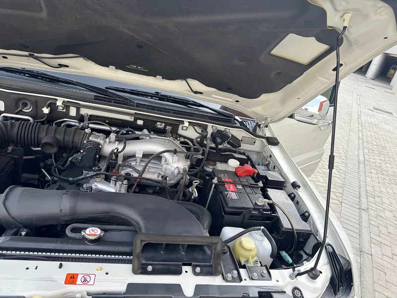 Mitsubishi Pajero 2022 Gls63231164635138113