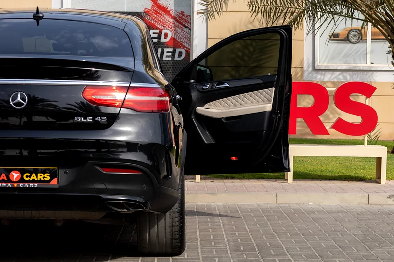 مرسيدس بنز GLE43 AMG 2017 المواصفات اليابانية / دفعة أولى مرنة.63488643879810114
