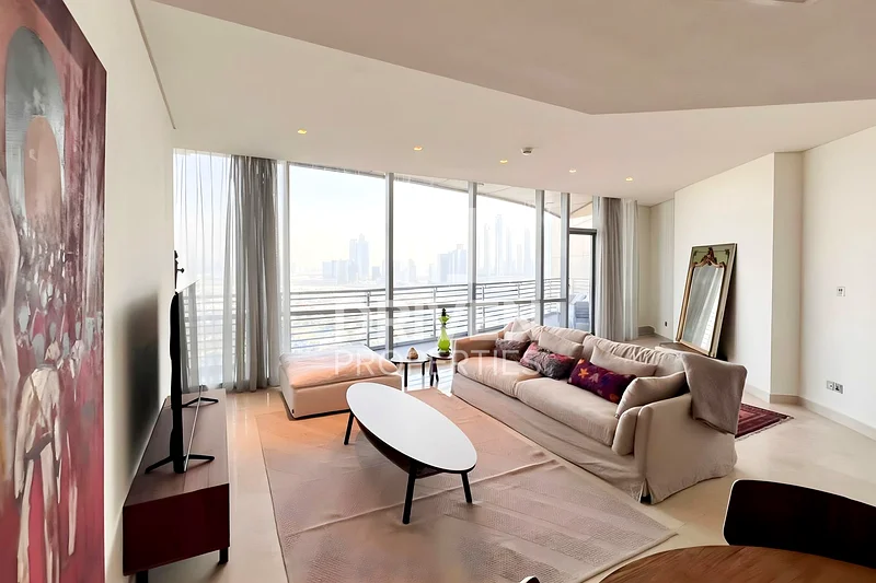 Newly Upgraded | High Floor | Prime Location63925154010499110